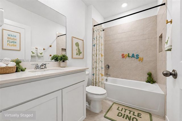 4825 Dillion St, Lake Worth, FL 33463
