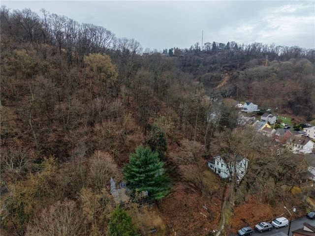 731 Stanton Ave, Millvale, PA 15209
