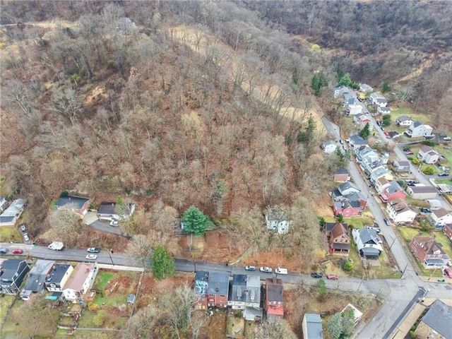 731 Stanton Ave, Millvale, PA 15209