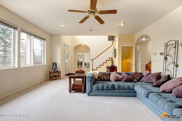 10100 Zermatt Circle, Anchorage, AK 99507