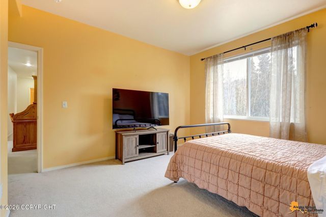 10100 Zermatt Circle, Anchorage, AK 99507