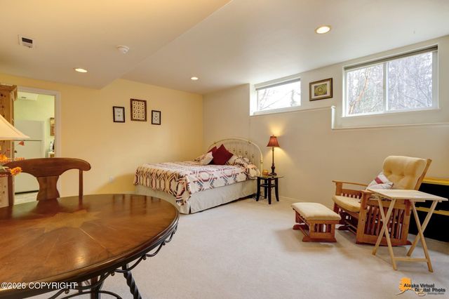 10100 Zermatt Circle, Anchorage, AK 99507