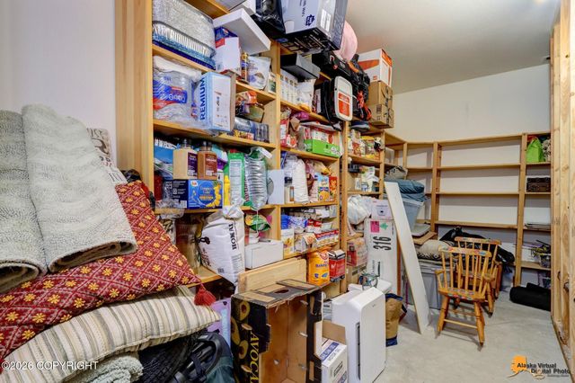10100 Zermatt Circle, Anchorage, AK 99507
