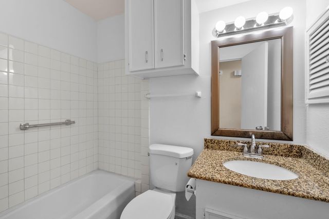 1807 Oaklawn Street, Sugar Land, TX 77498