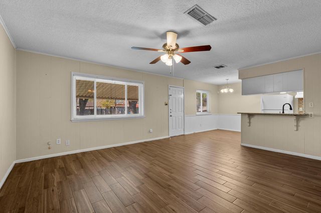 1807 Oaklawn Street, Sugar Land, TX 77498