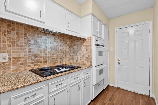 1807 Oaklawn Street, Sugar Land, TX 77498