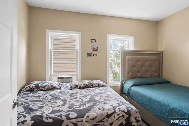 62 Highland Street, Paterson, NJ 07524