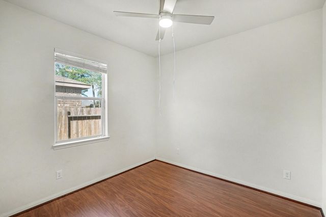 38106 N Sweetwater Cir, Magnolia, TX 77355