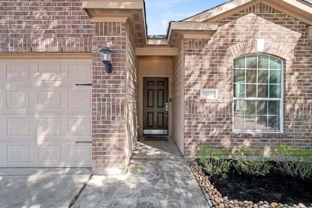 38106 N Sweetwater Cir, Magnolia, TX 77355