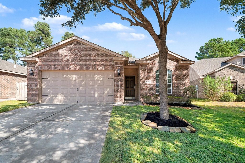 38106 N Sweetwater Cir, Magnolia, TX 77355