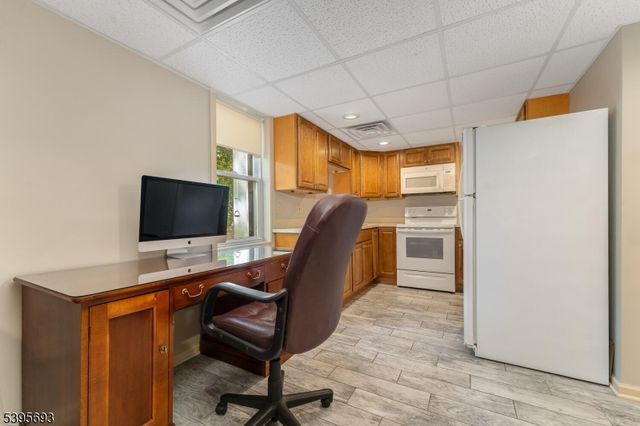 324 Tunnel Rd, Bethlehem Twp., NJ 08802