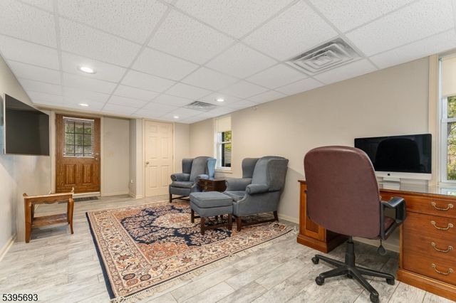 324 Tunnel Rd, Bethlehem Twp., NJ 08802