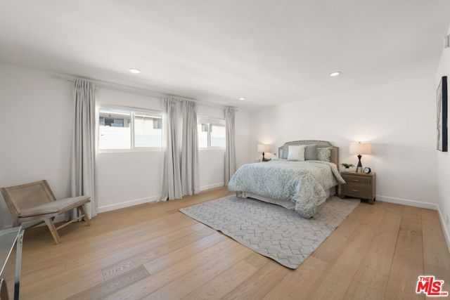 1525 N Hayworth Avenue 302, Los Angeles, CA 90046