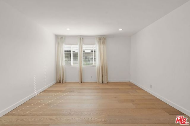 1525 N Hayworth Avenue 302, Los Angeles, CA 90046