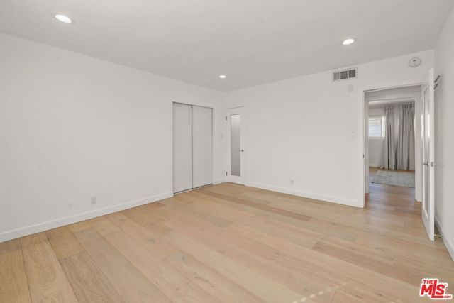 1525 N Hayworth Avenue 302, Los Angeles, CA 90046