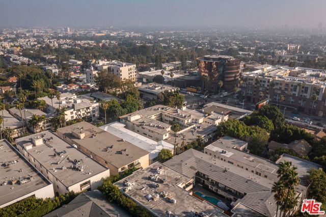 1525 N Hayworth Avenue 302, Los Angeles, CA 90046