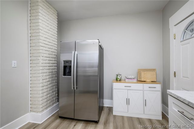 629 Mechanic Street, Jeffersonville, IN 47130