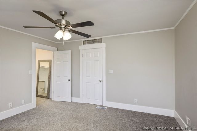 629 Mechanic Street, Jeffersonville, IN 47130