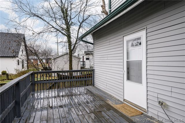 629 Mechanic Street, Jeffersonville, IN 47130