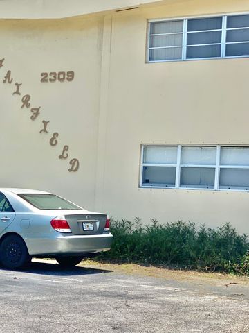 2303 S Federal Highway 1, Boynton Beach, FL 33435