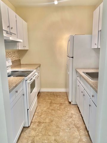 2303 S Federal Highway 1, Boynton Beach, FL 33435