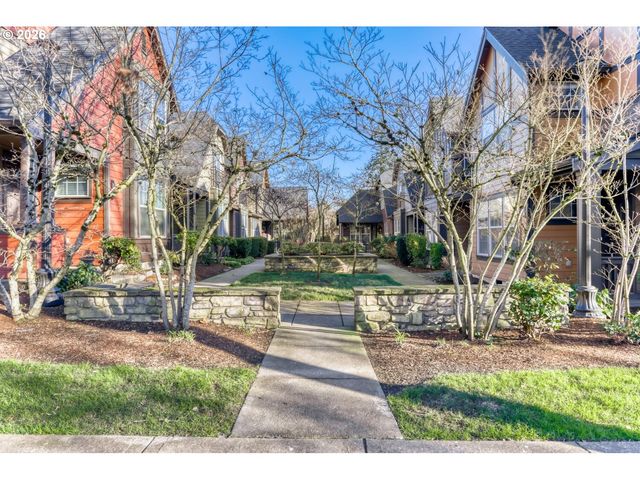 768 Ne 70TH Ave, Hillsboro, OR 97124