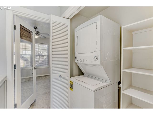 768 Ne 70TH Ave, Hillsboro, OR 97124