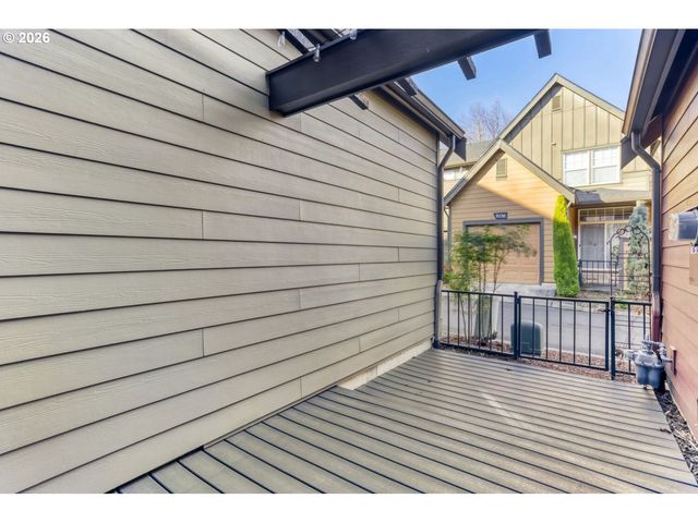 768 Ne 70TH Ave, Hillsboro, OR 97124