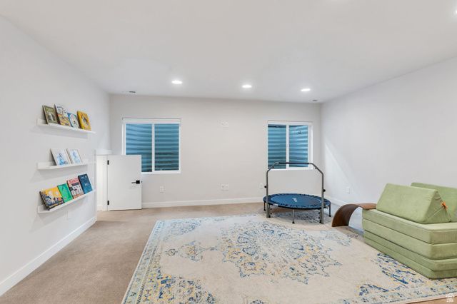 11463 S WILLOW WALK DR, South Jordan, UT 84009