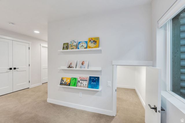 11463 S WILLOW WALK DR, South Jordan, UT 84009