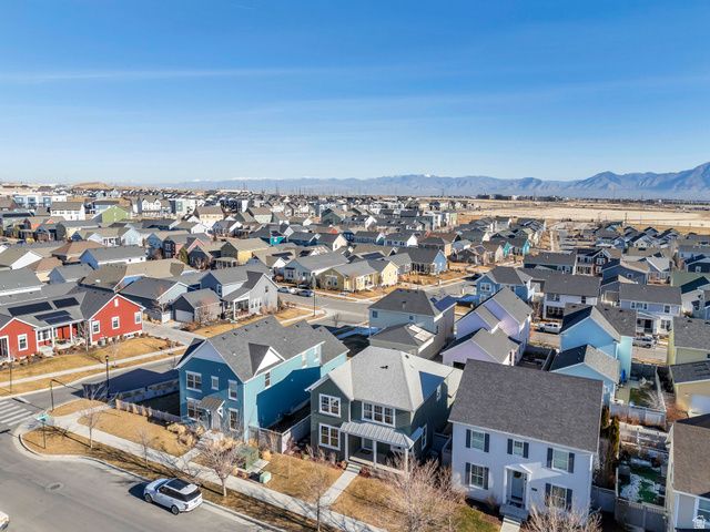 11463 S WILLOW WALK DR, South Jordan, UT 84009