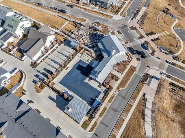 11463 S WILLOW WALK DR, South Jordan, UT 84009