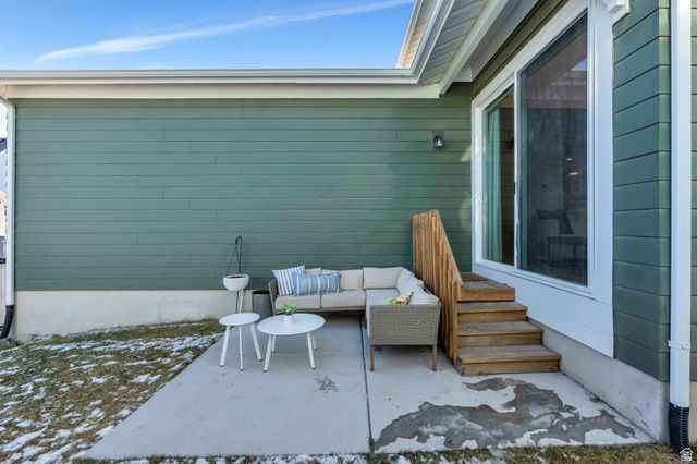 11463 S WILLOW WALK DR, South Jordan, UT 84009