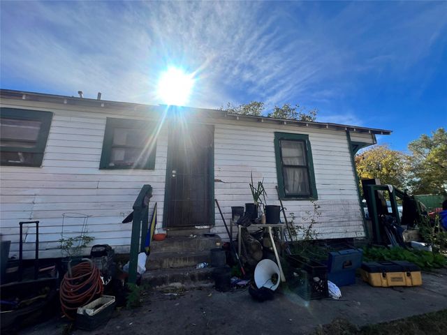 2601 Lucinda Street, Houston, TX 77004