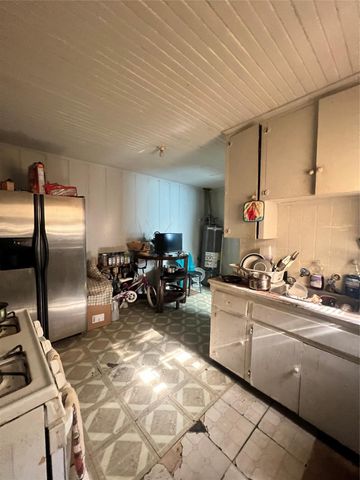 2601 Lucinda Street, Houston, TX 77004