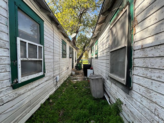 2601 Lucinda Street, Houston, TX 77004