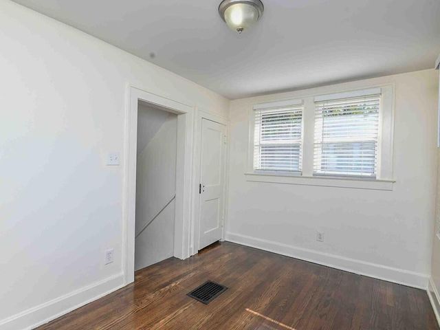 5528 Woodland Avenue, Kansas City, MO 64110