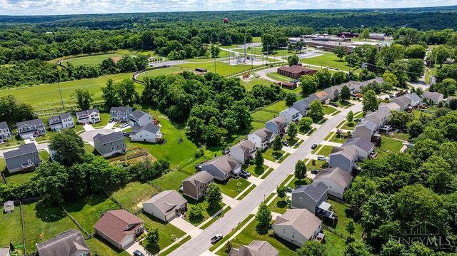 126 Regatta Drive, New Richmond, OH 45157