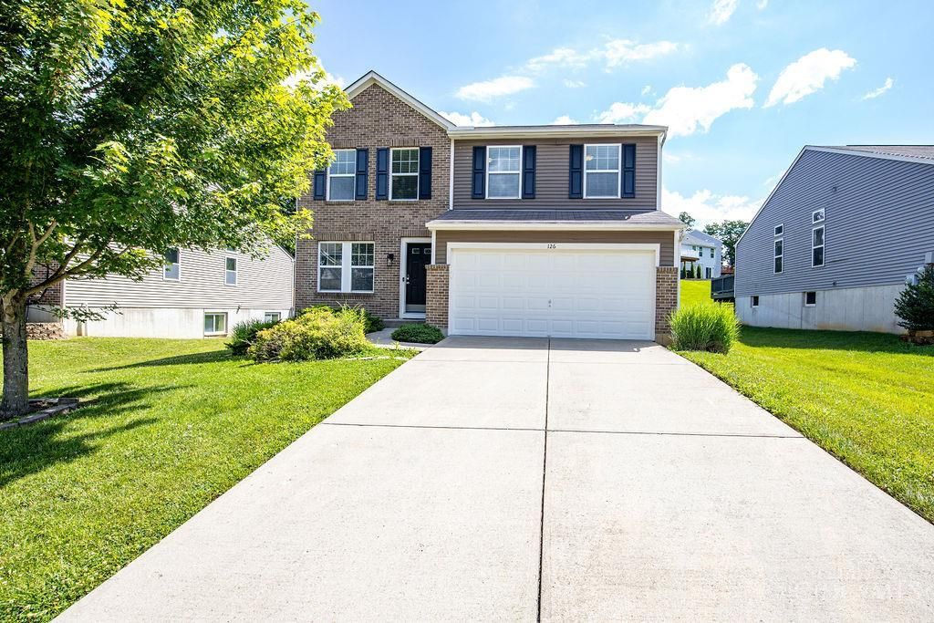 126 Regatta Drive, New Richmond, OH 45157