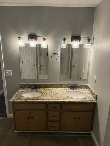 6133 Lee Ave, Murfreesboro, TN 37129