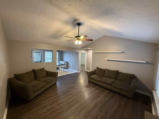 6133 Lee Ave, Murfreesboro, TN 37129