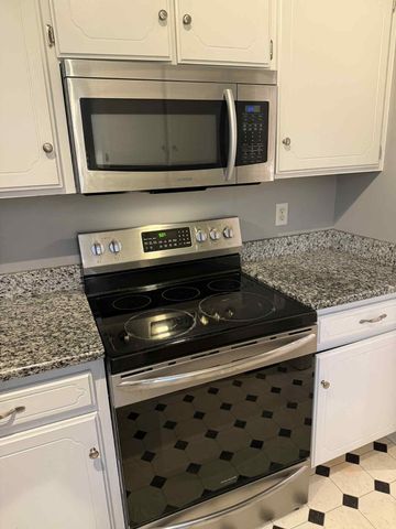 6133 Lee Ave, Murfreesboro, TN 37129