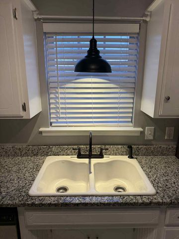 6133 Lee Ave, Murfreesboro, TN 37129