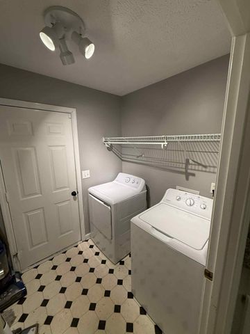 6133 Lee Ave, Murfreesboro, TN 37129