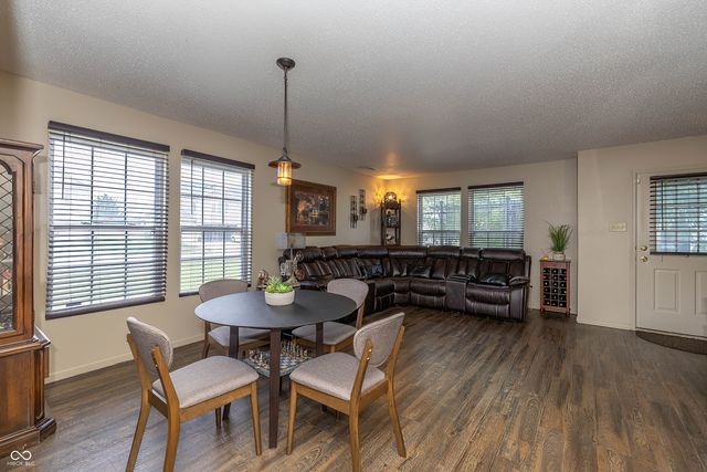 1376 Broyles Lane, Indianapolis, IN 46231