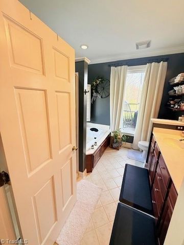 122 Carousel Lane, Stokesdale, NC 27357