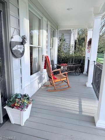 122 Carousel Lane, Stokesdale, NC 27357