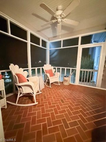 122 Carousel Lane, Stokesdale, NC 27357