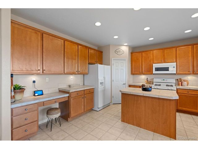 8740 Royal Melbourne Cir, Peyton, CO 80831