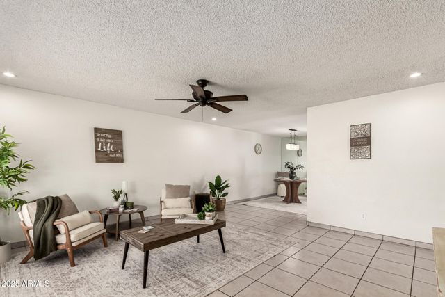 4025 N 81st Street, Scottsdale, AZ 85251